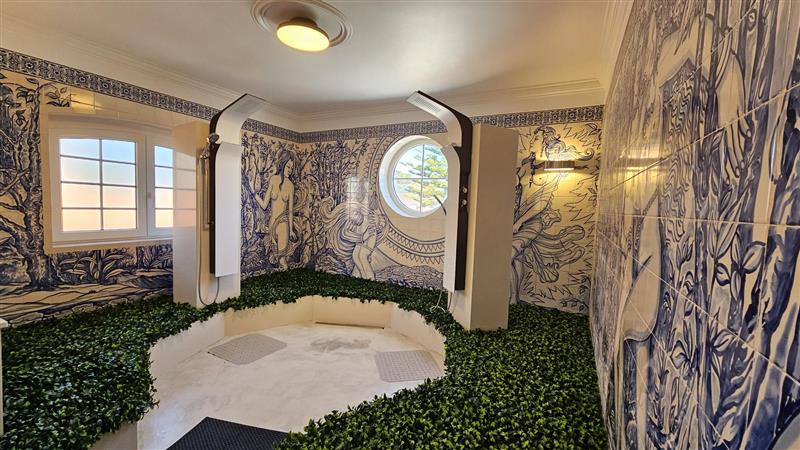 Upstairs Master Suite azulejo bathroom detail
